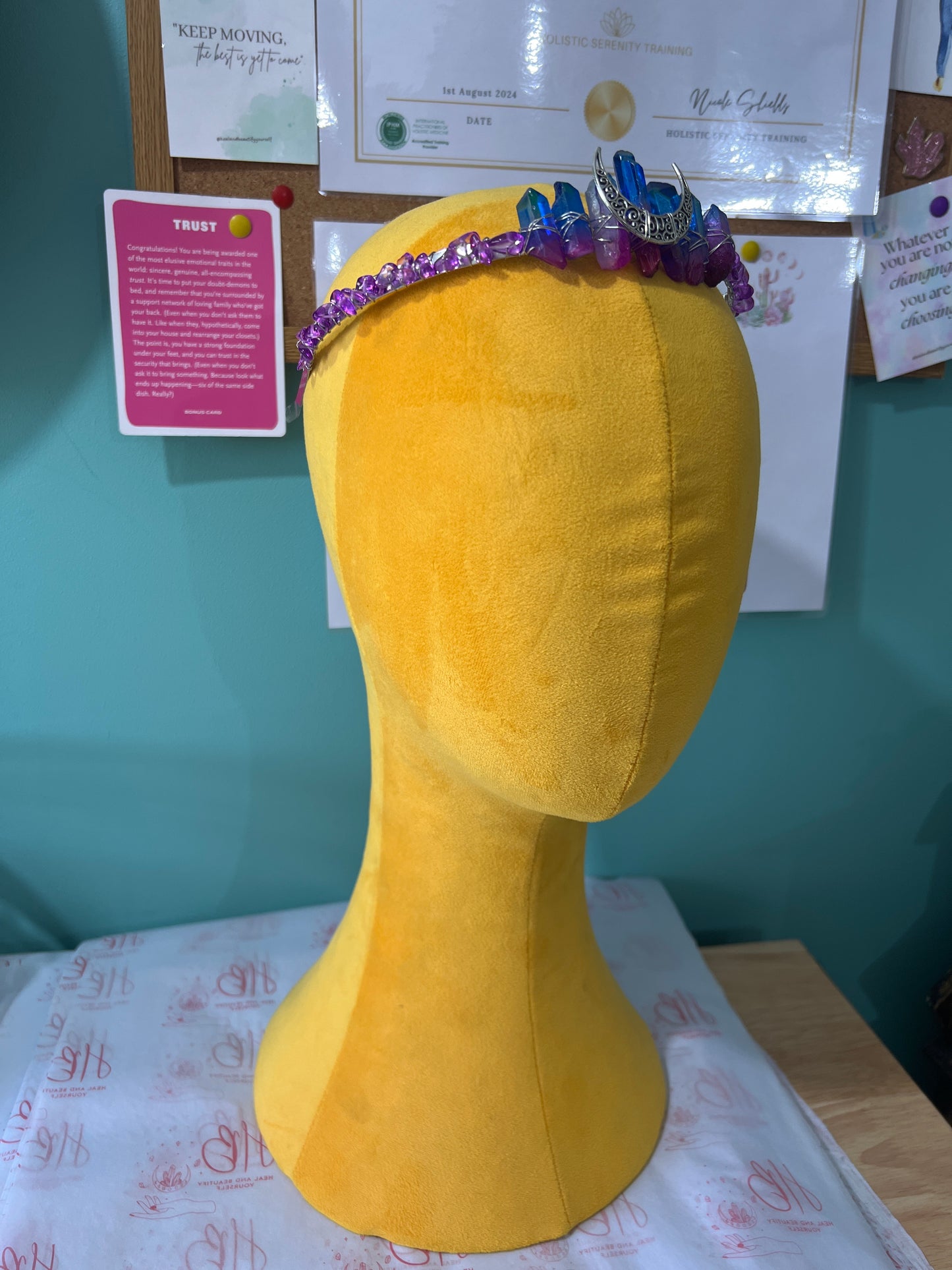 Aura Crystal Crowns