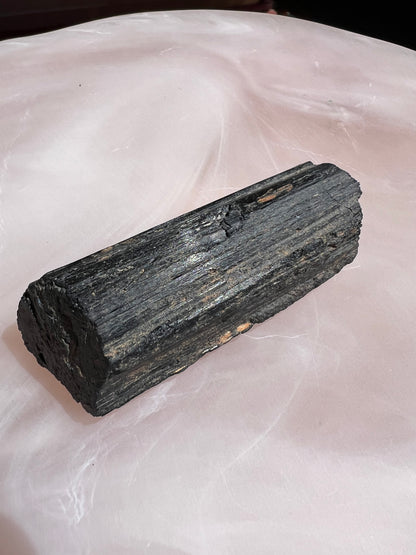 Black Tourmaline – Protection & Grounding