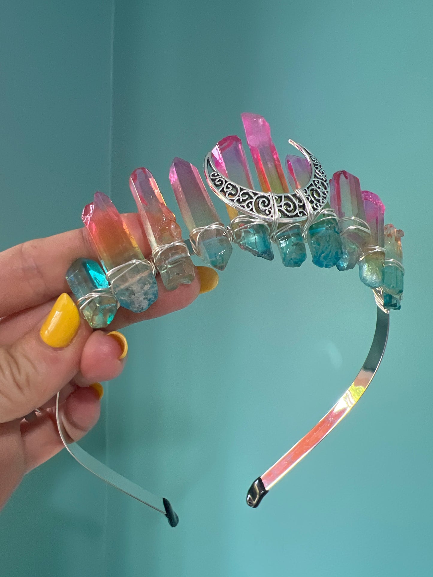 Aura Crystal Crowns