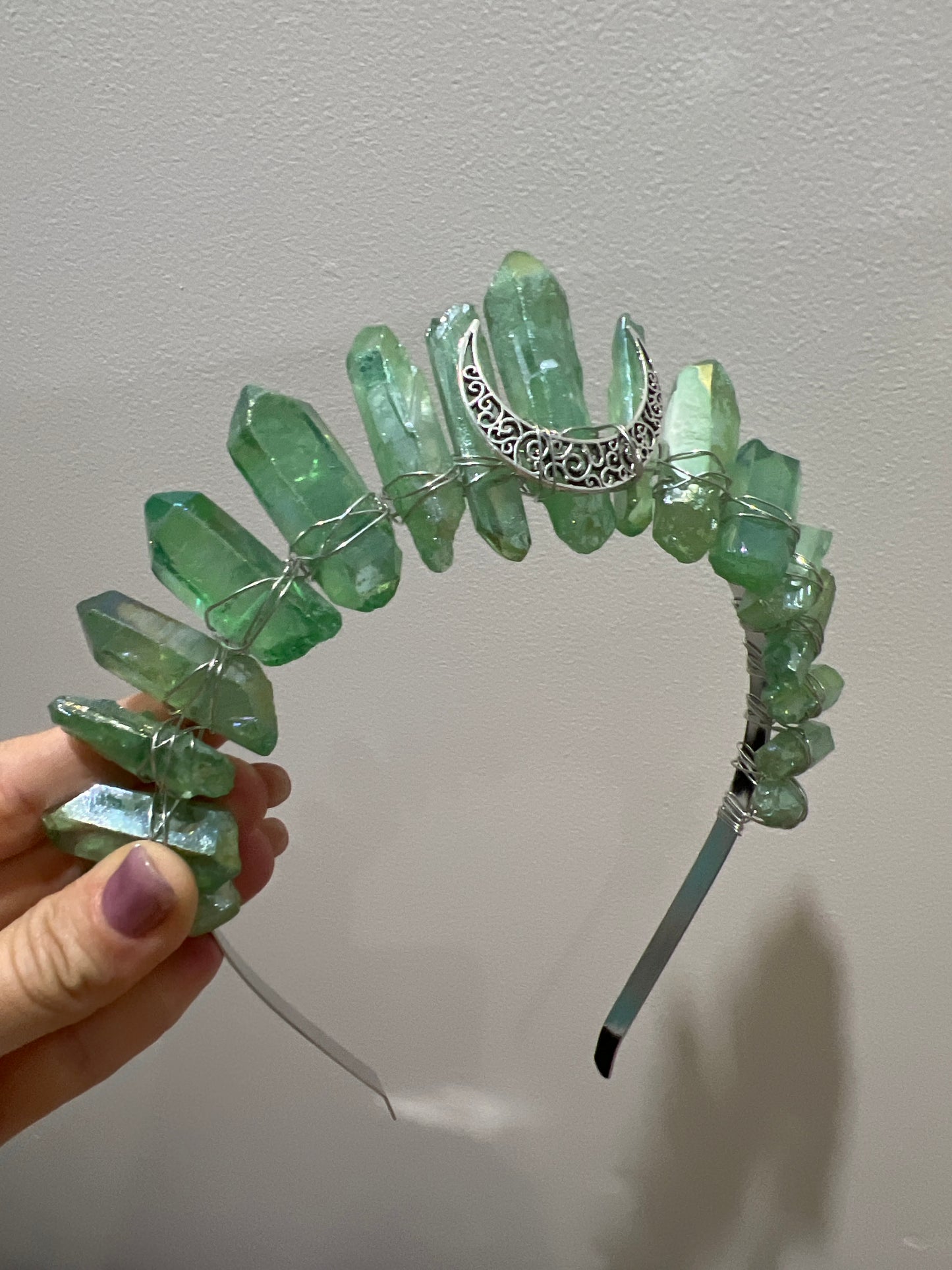 Aura Crystal Crowns