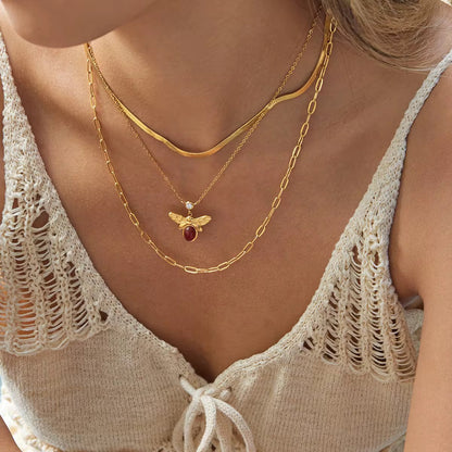 Layered Bee Necklace (Gold)