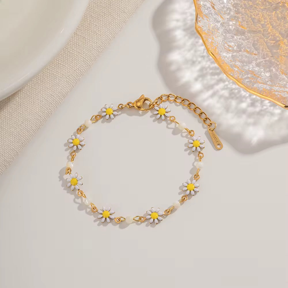 Daisy Chain Bracelet