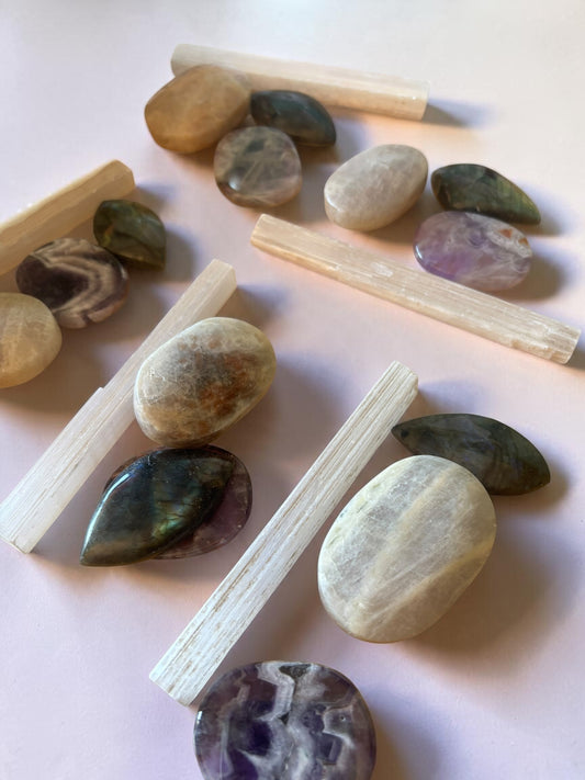 Full Moon Crystal Kit