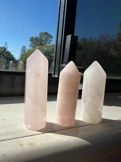 Mini Rose Quartz Tower
