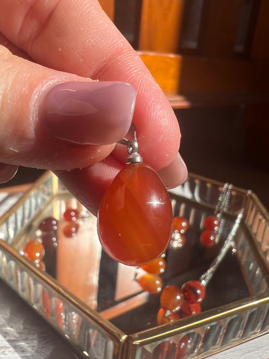 Carnelian Droplet Necklace